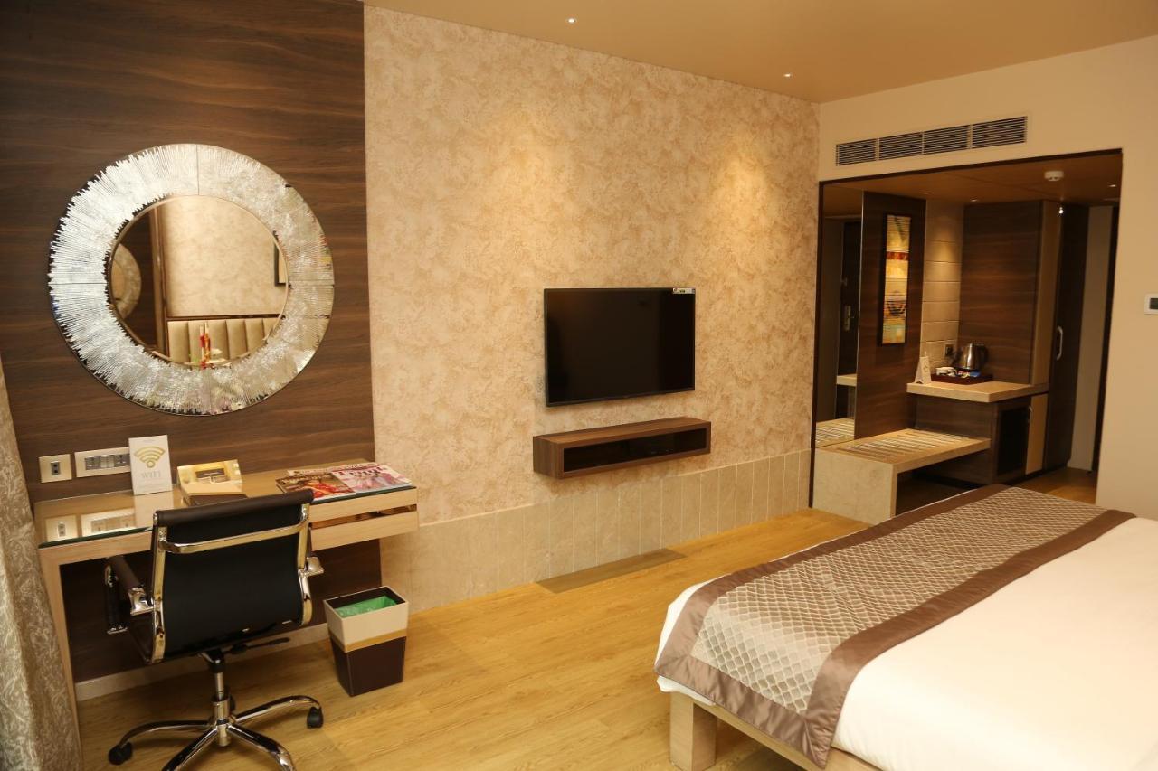 The Regenza By Tunga Otel Navi Mumbai Dış mekan fotoğraf