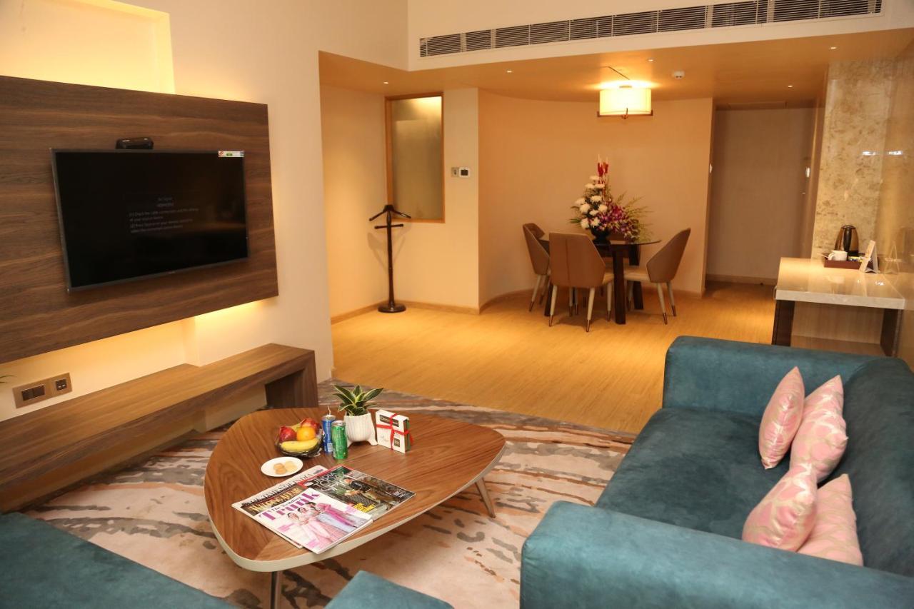 The Regenza By Tunga Otel Navi Mumbai Dış mekan fotoğraf